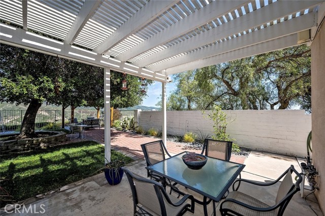 21672 High Country Drive, Rancho Santa Margarita CA: https://media.crmls.org/medias/f3e1cc6f-8201-478e-9e4e-d26d93580ada.jpg