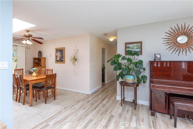 10262 Circulo De Juarez, Fountain Valley CA: https://media.crmls.org/medias/f3e23961-f582-4fba-a8ae-4a489b37a196.jpg