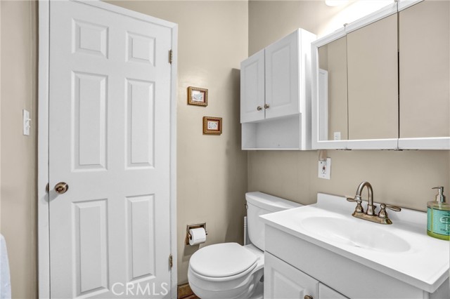 Detail Gallery Image 23 of 36 For 346 N Nantes, La Puente,  CA 91744 - 3 Beds | 3 Baths