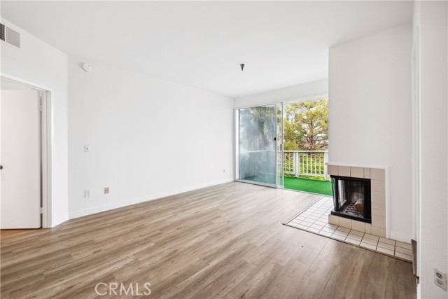 Detail Gallery Image 19 of 46 For 1450 Brett Place #205,  San Pedro,  CA 90732 - 3 Beds | 2 Baths