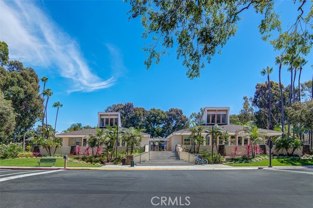 Detail Gallery Image 8 of 39 For 19715 Seacliff Ln, Huntington Beach,  CA 92648 - 2 Beds | 2 Baths