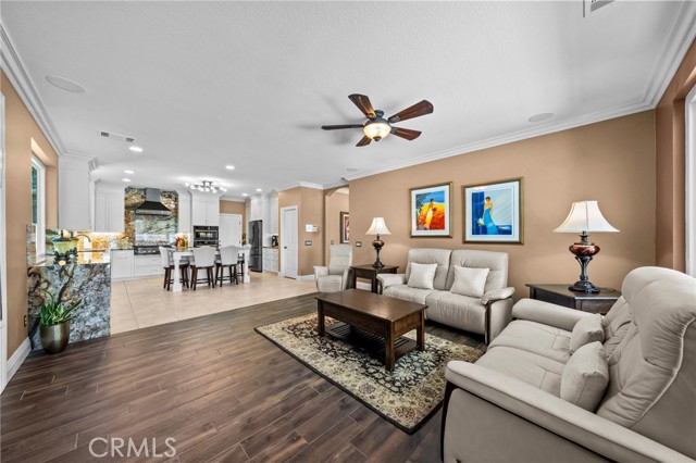 32409 Favara Drive, Temecula CA: https://media.crmls.org/medias/f3e6bb09-3b85-4b04-82fe-ab1443d8a230.jpg