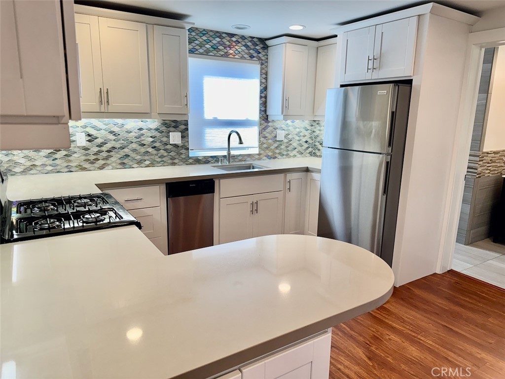 270 Pearl Street #lower