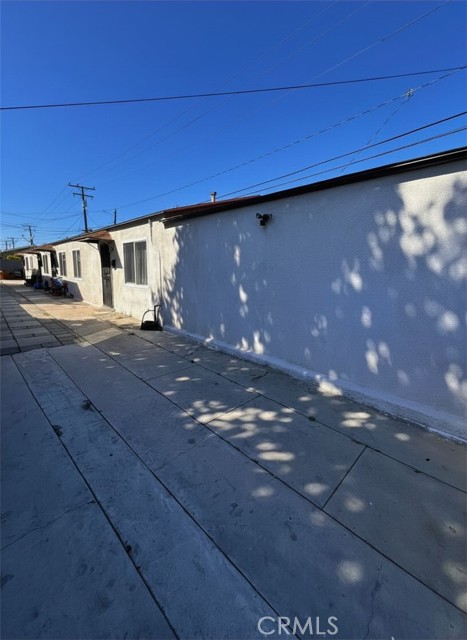 Detail Gallery Image 4 of 4 For 5517 Loma Vista, Maywood,  CA 90270 - – Beds | – Baths