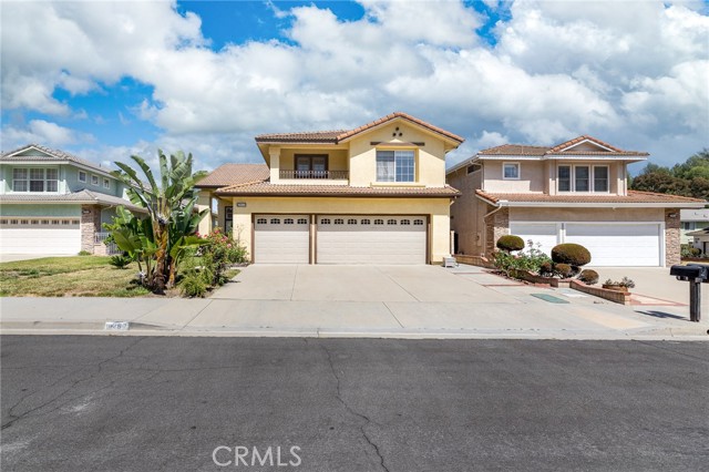 Detail Gallery Image 2 of 30 For 14289 Elm Wood, Chino Hills,  CA 91709 - 5 Beds | 3 Baths