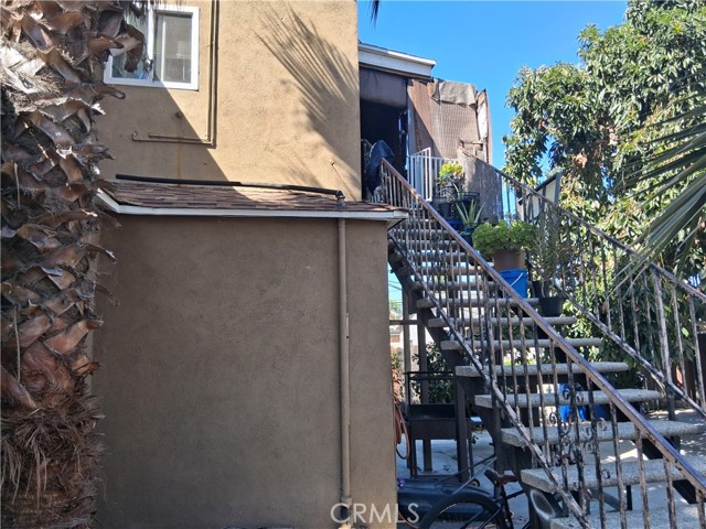 1321 East Adams photo 12