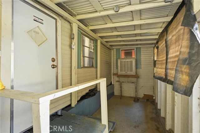 Detail Gallery Image 11 of 14 For 3040 Lakeview, Nice,  CA 95464 - 2 Beds | 1 Baths