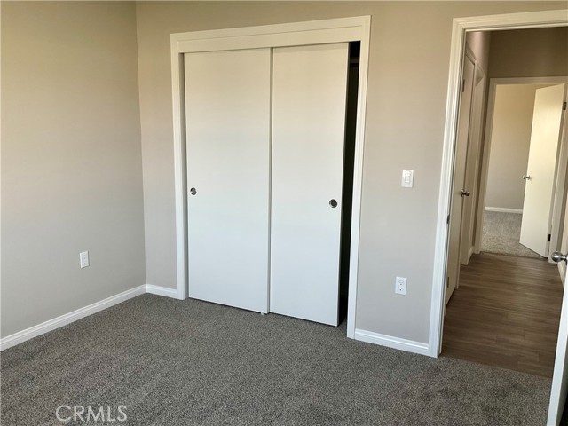 Detail Gallery Image 5 of 34 For 5103 Cohiba Ct, Bakersfield,  CA 93307 - 6 Beds | 3 Baths