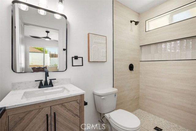 Detail Gallery Image 12 of 24 For 1708 Loretta St, Oceanside,  CA 92058 - 3 Beds | 2 Baths