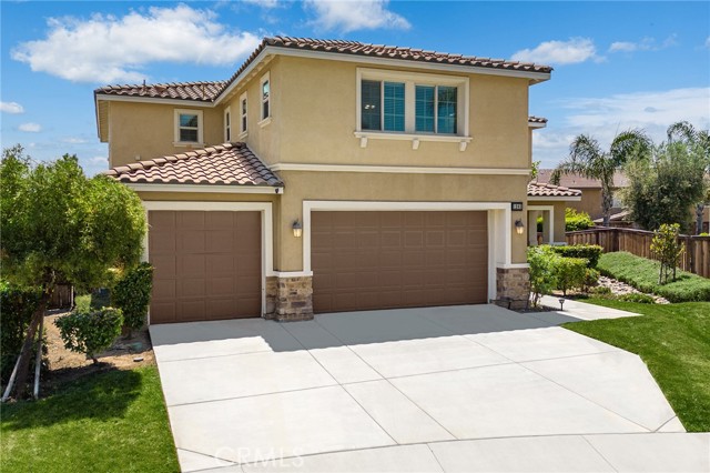 Detail Gallery Image 2 of 53 For 1283 W Tulip Circle, Beaumont,  CA 92223 - 5 Beds | 4 Baths