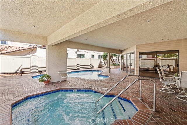 Detail Gallery Image 36 of 41 For 512 Esplanade #103,  Redondo Beach,  CA 90277 - 2 Beds | 2 Baths