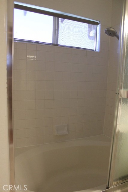 563 E City Court, Anaheim CA: https://media.crmls.org/medias/f3ebfd53-09bf-48f6-88ad-c7d11128084d.jpg