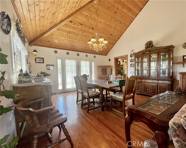 10500 Steinhoff Road, Frazier Park CA: https://media.crmls.org/medias/f3ec59ff-72bc-4a47-82ba-759cca98abe0.jpg