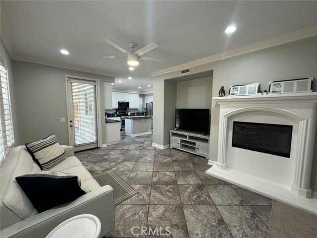 Detail Gallery Image 17 of 55 For 22370 Blue Lupine Cir, Grand Terrace,  CA 92313 - 3 Beds | 2/1 Baths