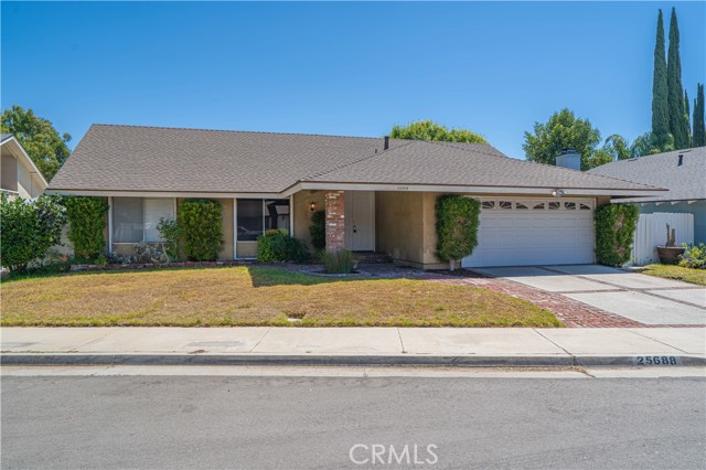 25688 Dorado Drive, Valencia CA: https://media.crmls.org/medias/f3ed0a16-69db-4e2c-aa11-2b97de4c67ed.jpg