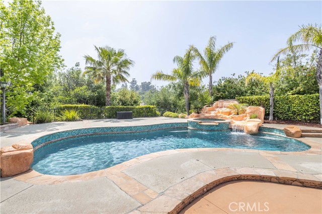 Detail Gallery Image 23 of 30 For 17714 Candia Ct, Granada Hills,  CA 91344 - 5 Beds | 4 Baths