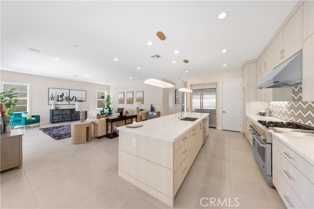 390 Riverbend, Lake Forest CA: https://media.crmls.org/medias/f3ed7dec-1710-41d6-a13f-ae64fde4d402.jpg
