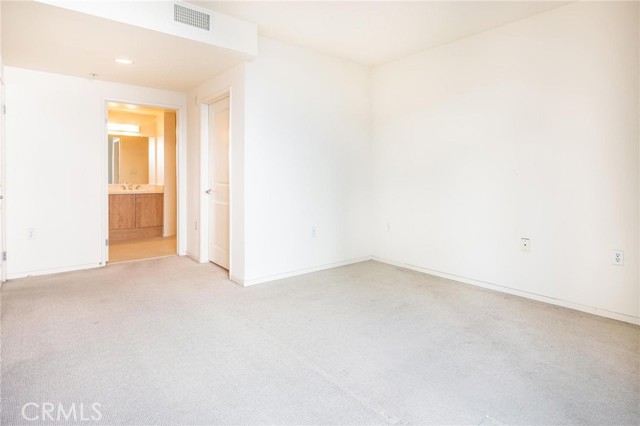 Detail Gallery Image 26 of 32 For 267 S San Pedro St #210,  Los Angeles,  CA 90012 - 2 Beds | 2 Baths