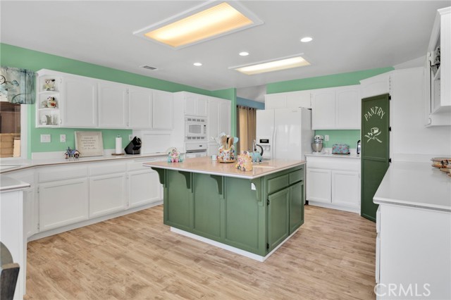 Detail Gallery Image 8 of 47 For 14487 Mast, Helendale,  CA 92342 - 3 Beds | 2 Baths