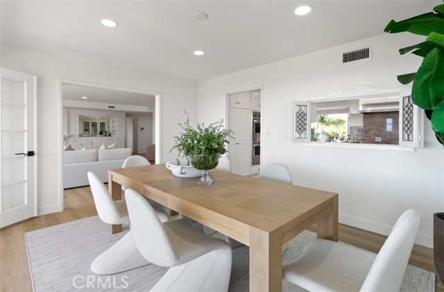4521 Orrington Road, Corona del Mar CA: https://media.crmls.org/medias/f3edf25a-58d6-4258-9244-1f0e44bf6bec.jpg