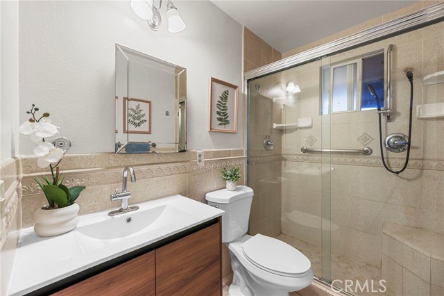 829 Foxworth photo 16