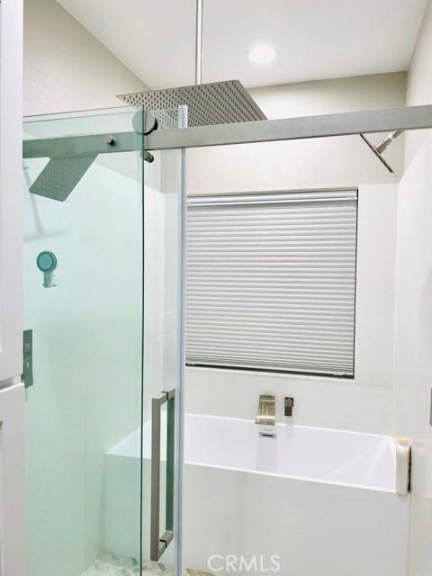 Detail Gallery Image 21 of 22 For 612 W Packwood, Visalia,  CA 93277 - 5 Beds | 3/1 Baths