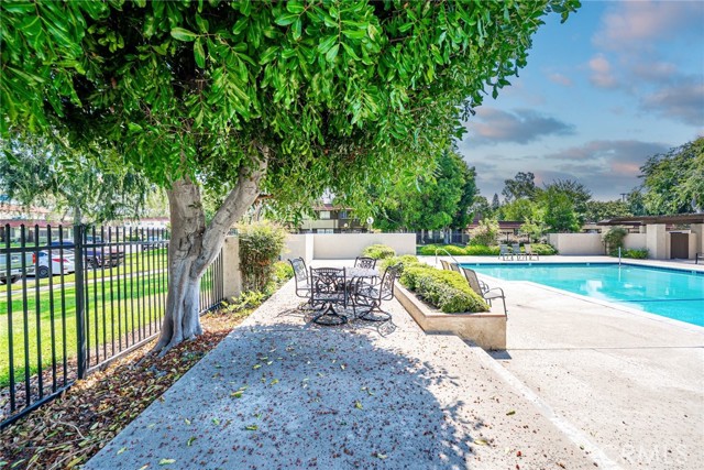 Detail Gallery Image 29 of 38 For 2784 W Pepper Tree Dr, Anaheim,  CA 92801 - 3 Beds | 2 Baths