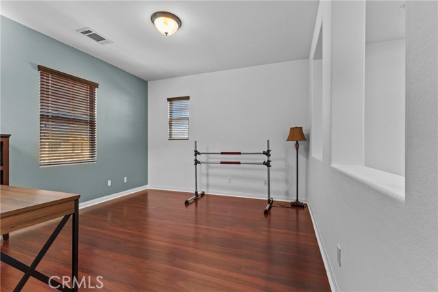 Detail Gallery Image 19 of 26 For 35405 Piney, Lake Elsinore,  CA 92532 - 4 Beds | 3 Baths