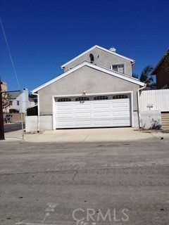 3745 Countryside Lane, Long Beach CA: https://media.crmls.org/medias/f3ef5e71-a972-4171-bdd9-1def458d08c7.jpg