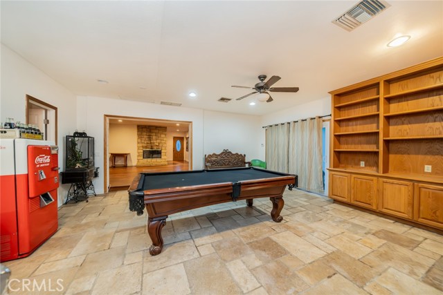 533 Via Vista Dr, Redlands CA: https://media.crmls.org/medias/f3ef96f5-1900-48ab-8af1-749bafb29a7c.jpg