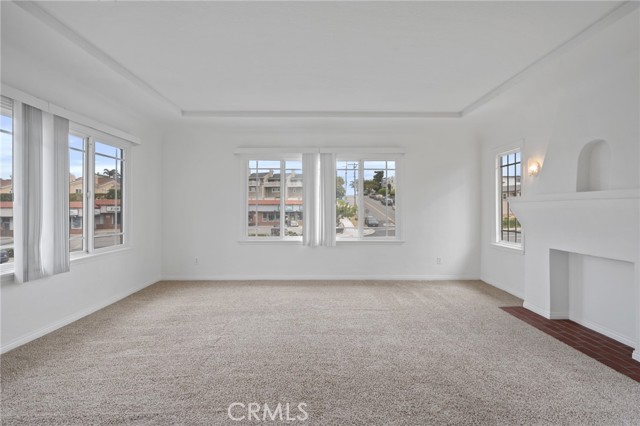 824 Torrance, Redondo Beach CA: https://media.crmls.org/medias/f3efe5a0-e8c1-4a92-a340-4172a0acf7cf.jpg