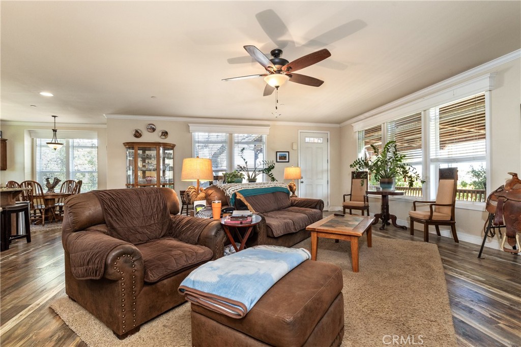 2023 Twelve Oaks Drive