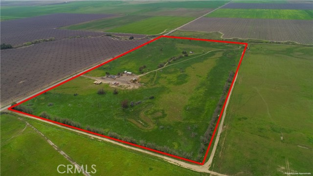 41605 Sutter Avenue, Coalinga CA: https://media.crmls.org/medias/f3f0d40a-ea3c-4ff7-b862-b5b400550803.jpg