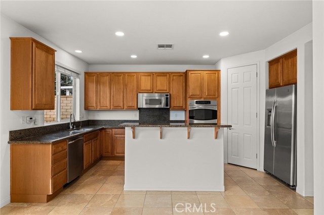 Detail Gallery Image 12 of 46 For 13913 Westwood Way, Rancho Cucamonga,  CA 91739 - 4 Beds | 2/1 Baths