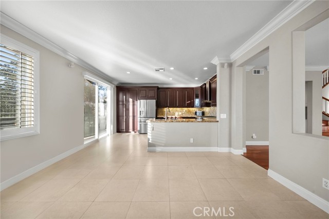 Detail Gallery Image 22 of 58 For 27641 Atlas Ln, Canyon Country,  CA 91351 - 4 Beds | 2/1 Baths