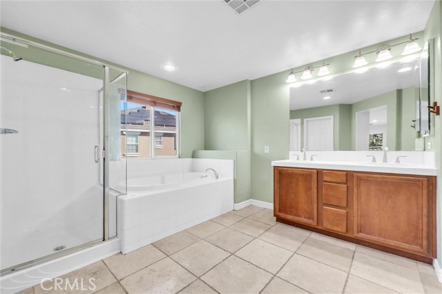 Detail Gallery Image 26 of 42 For 519 Cedarbrook Ln, Corona,  CA 92879 - 4 Beds | 2/1 Baths