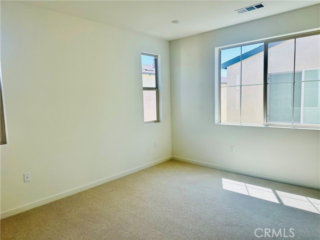 Detail Gallery Image 18 of 32 For 3210 S Jasper Paseo, Ontario,  CA 91761 - 3 Beds | 2/1 Baths