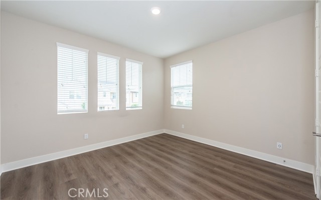 54 Sagan Way, Irvine CA: https://media.crmls.org/medias/f3f33fdb-7639-44c6-8eed-de3e6f6ad53f.jpg
