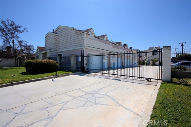 Image 2 for 1370 W Orange Grove Ave, Pomona, CA 91768