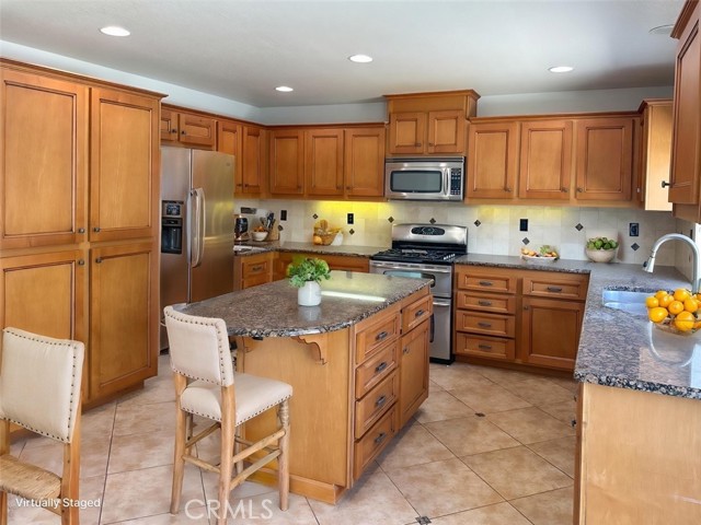 Detail Gallery Image 12 of 40 For 22 Sequoia Dr, Aliso Viejo,  CA 92656 - 4 Beds | 2/1 Baths