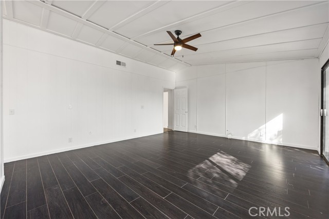 Detail Gallery Image 18 of 48 For 29300 Elkhorn Pl, Tehachapi,  CA 93561 - 4 Beds | 2/1 Baths