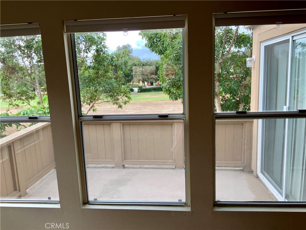 MLS #OC25268082 image #15