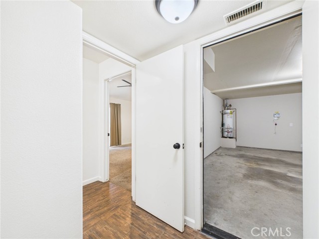 Detail Gallery Image 15 of 46 For 10781 N Windham Bay Cir, Fresno,  CA 93730 - 3 Beds | 2/1 Baths