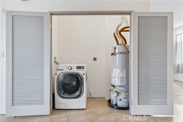 Detail Gallery Image 15 of 30 For 435 W Center Street Promenade, Anaheim,  CA 92805 - 2 Beds | 2 Baths