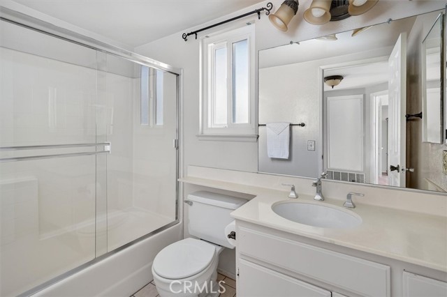 Detail Gallery Image 36 of 46 For 19447 Old Friend, Canyon Country,  CA 91351 - 4 Beds | 3 Baths