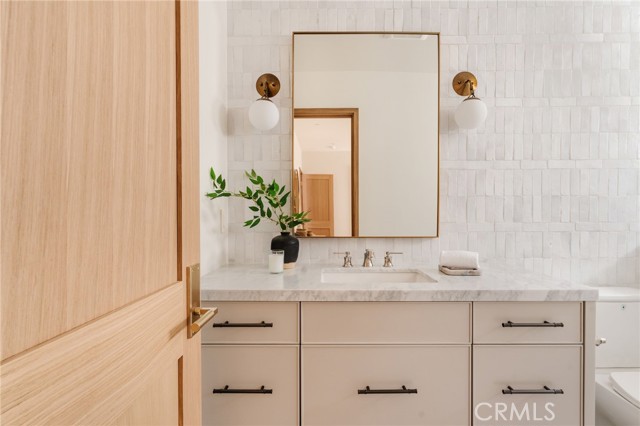 876 5th Street, Manhattan Beach, California 90266, 5 Bedrooms Bedrooms, ,6 BathroomsBathrooms,Residential,For Sale,5th,SB25164993