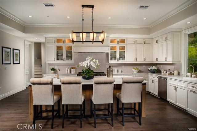 Detail Gallery Image 8 of 39 For 2868 Shadow Canyon Rd, Diamond Bar,  CA 91765 - 6 Beds | 6/1 Baths