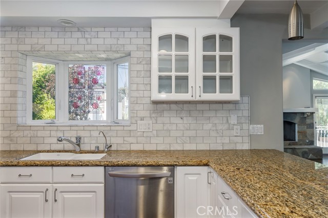 2317 Pine Avenue, Manhattan Beach, California 90266, 4 Bedrooms Bedrooms, ,3 BathroomsBathrooms,Residential,Sold,Pine,SB22177739