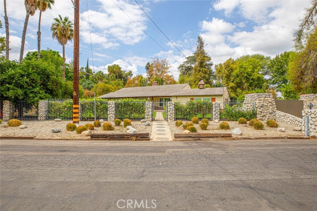 8455 Melvin Avenue, Northridge, CA, 91324 8455 Melvin Avenue, Northridge, CA, 91324