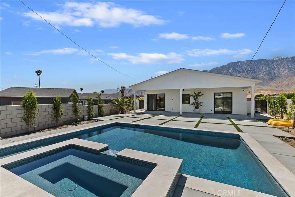 MLS #OC25277780 image #19